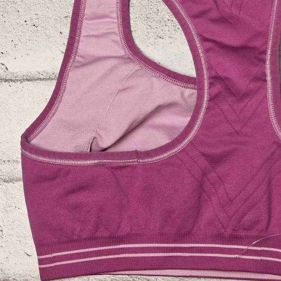 Champion Women's Pink Sports Bra - Picture 6 of 6
